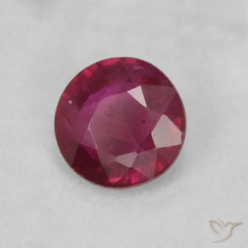 Rubí Rojo oscuro natural de 0.20 ct, Redondo, VS