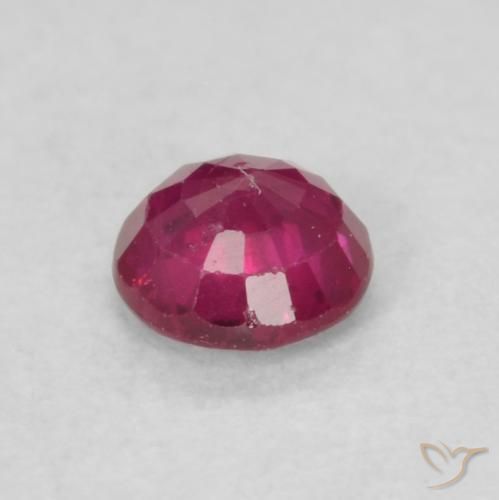 Rubí Rojo vino intenso natural de 0.22 ct, Redondo, VS-SI