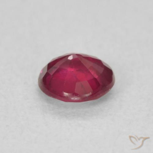 Rubí Rojo sangre natural de 0.29 ct, Redondo, SI