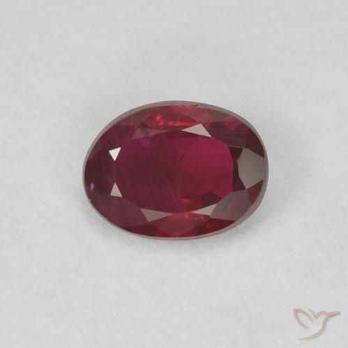 0.38ct Natural Rojo medio Rubí, Ovalada, VS