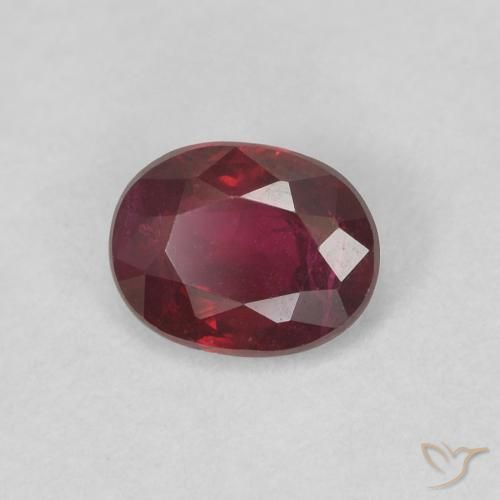 Rubí Rojo oscuro natural de 0.43 ct, Ovalada, VS