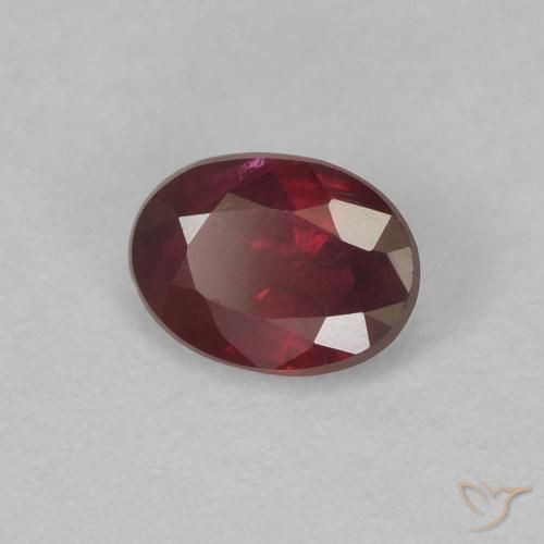 Rubí Rojo oscuro natural de 0.39 ct, Ovalada, VS