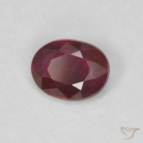 Rubí Rojo oscuro natural de 0.42 ct, Ovalada, VS