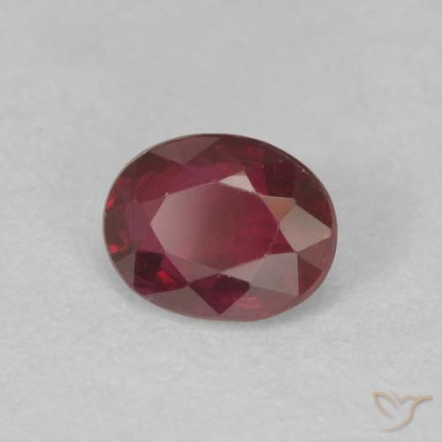 Rubí Rojo oscuro natural de 0.46 ct, Ovalada, VS