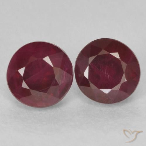 Gemas de Rubí Rojo oscuro natural de 0.74 ct, Redondo, VS-SI
