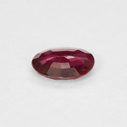 Rubí Rojo oscuro natural de 0.26 ct, Ovalada, VVS-VS