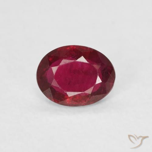 0.38ct Natural Rojo oscuro Rubí, Ovalada, VVS-VS