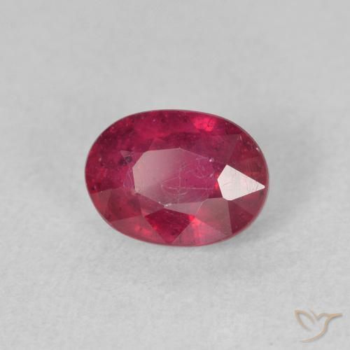 Rubí Rosado rojizo intenso natural de 1.53 ct, Ovalada, VS
