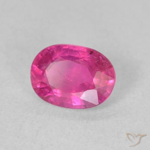Rubí Rosado intenso natural de 1.50 ct, Ovalada, VS