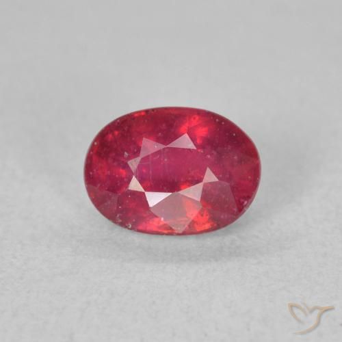 1.54ct Natural Medium Dark-Red Rubí, Ovalada, VS