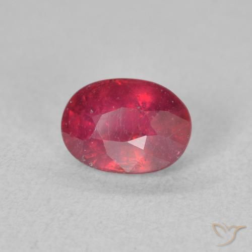Rubí Medium Dark-Red natural de 1.54 ct, Ovalada, VS