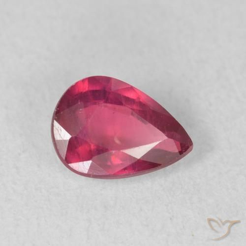 Rubí Rojo claro natural de 0.90 ct, En forma de pera, VS