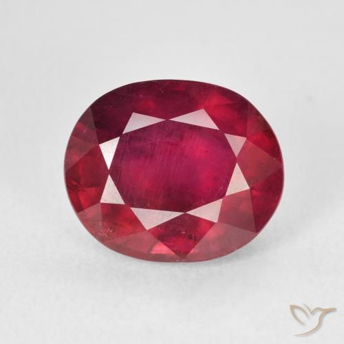 7.45ct Natural Medium Dark-Red Rubí, Ovalada, VS