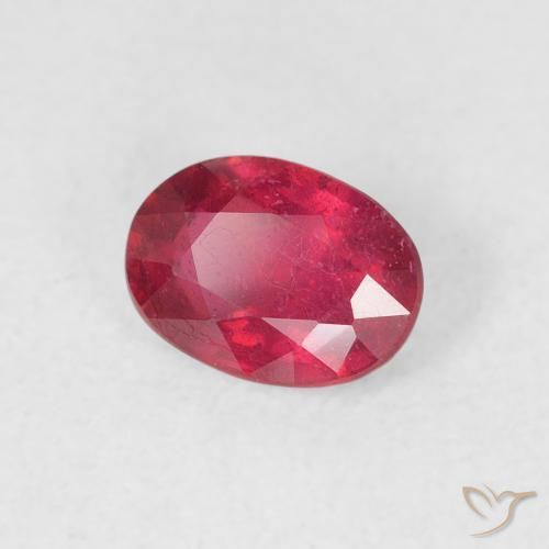 Rubí Carmesí intenso natural de 1.11 ct, Ovalada, VS