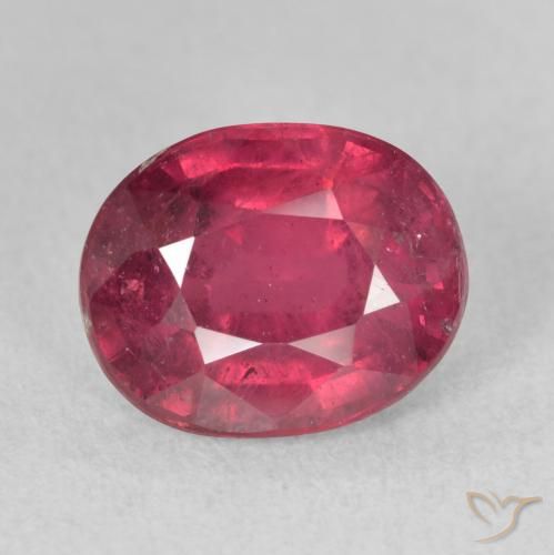Rubí Rojo oscuro natural de 3.58 ct, Ovalada, VS-SI