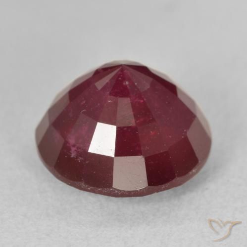 Rubí Rojo oscuro natural de 5.73 ct, Redondo, VS-SI