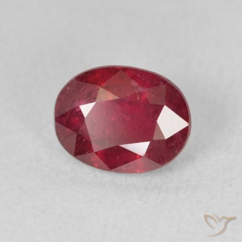Rubí Rosado rojizo intenso natural de 2.13 ct, Ovalada, VS-SI