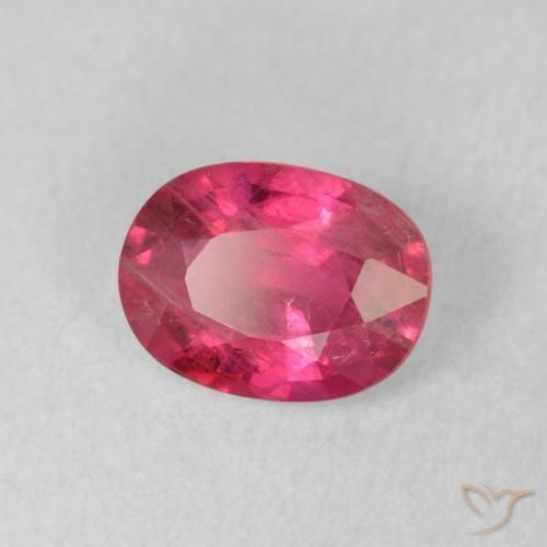 Rubí Rosado rojizo natural de 1.60 ct, Ovalada, VS-SI