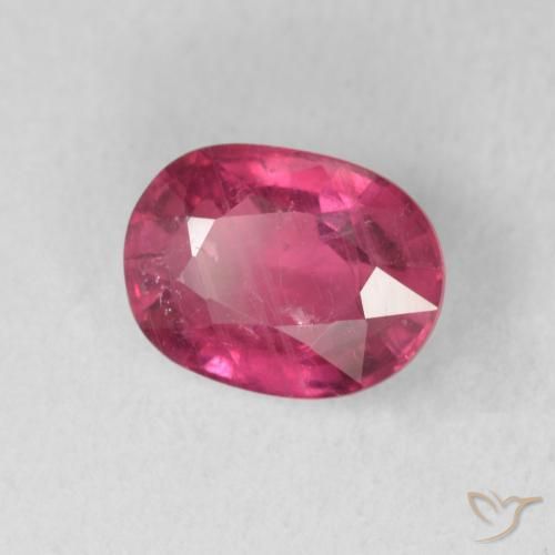 Rubí Rojo medio natural de 1.87 ct, Ovalada, VS-SI