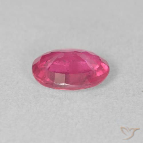 Rubí Magenta intenso natural de 1.47 ct, Ovalada, VS-SI
