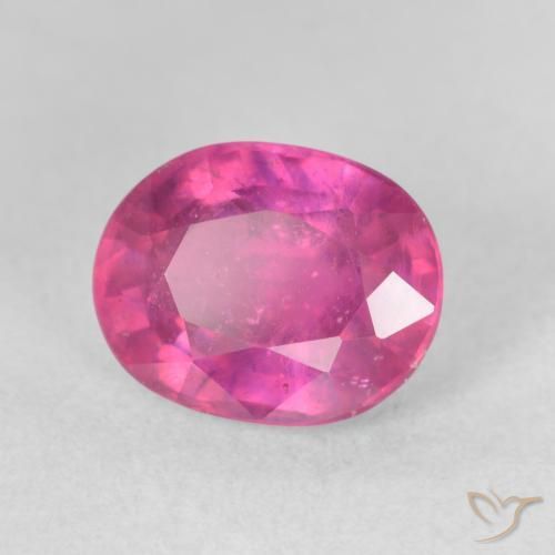 Rubí Magenta intenso natural de 3.90 ct, Ovalada, VS-SI