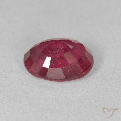 Rubí Rojo oscuro natural de 1.79 ct, Ovalada, VS-SI