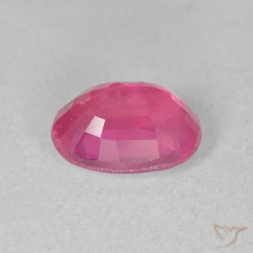 Rubí Magenta intenso natural de 1.97 ct, Ovalada, VS-SI