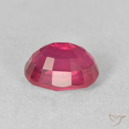 Rubí Rojo medio natural de 2.33 ct, Ovalada, VS-SI