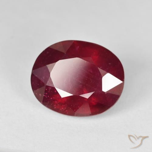Rubí Rojo oscuro natural de 12.66 ct, Ovalada, VS