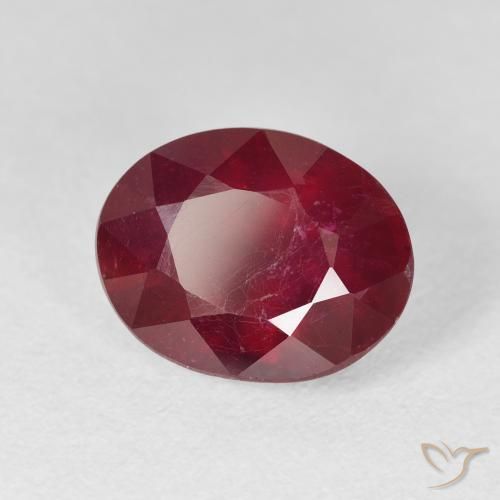 Rubí Rojo oscuro natural de 5.72 ct, Ovalada, VS