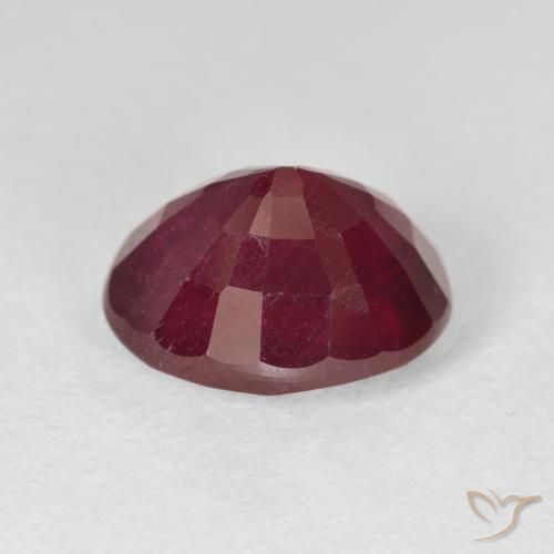 Rubí Rojo oscuro natural de 5.72 ct, Ovalada, VS