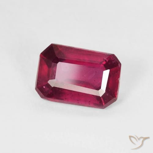Rubí Rosado rojizo intenso natural de 1.13 ct, Corte Octágono / Esmeralda, VS