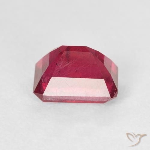 Rubí Rojo oscuro natural de 1.86 ct, Corte Octágono / Esmeralda, VS