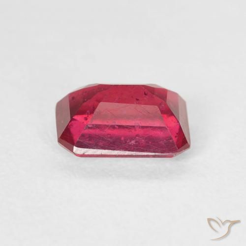 Rubí Medium Dark-Red natural de 1.32 ct, Corte Octágono / Esmeralda, VS