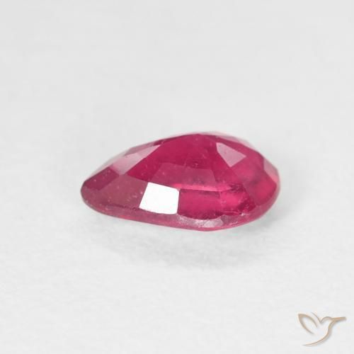 Rubí Rojo claro natural de 0.91 ct, En forma de pera, VS-SI