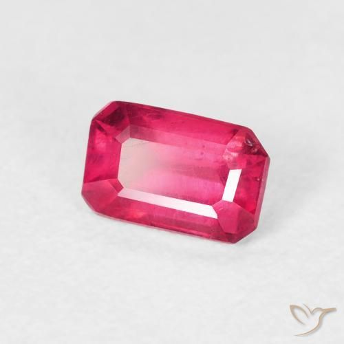 Rubí Rojo rosado natural de 0.98 ct, Corte Octágono / Esmeralda, VS