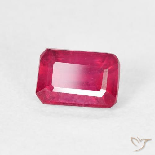 Rubí Rojo claro natural de 1.03 ct, Corte Octágono / Esmeralda, VS