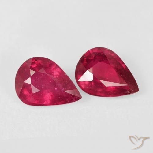 Gemas de Rubí Carmesí intenso natural de 2.82 ct, En forma de pera, VS-SI