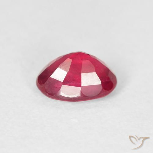 Rubí Carmesí intenso natural de 0.76 ct, Ovalada, VS-SI