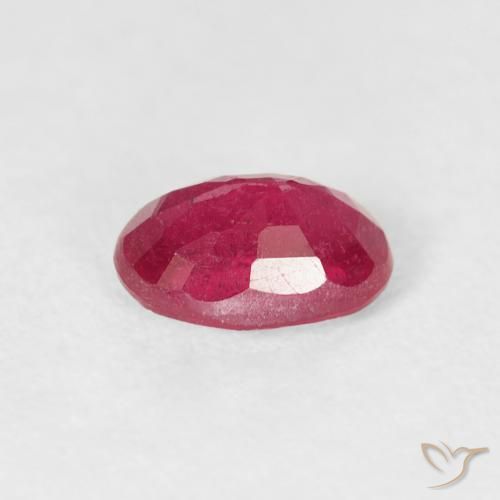 Rubí Rojo medio natural de 0.78 ct, Ovalada, VS-SI