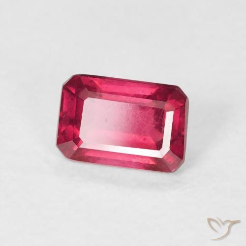 Rubí Rojo rosado natural de 0.90 ct, Corte Octágono / Esmeralda, VS