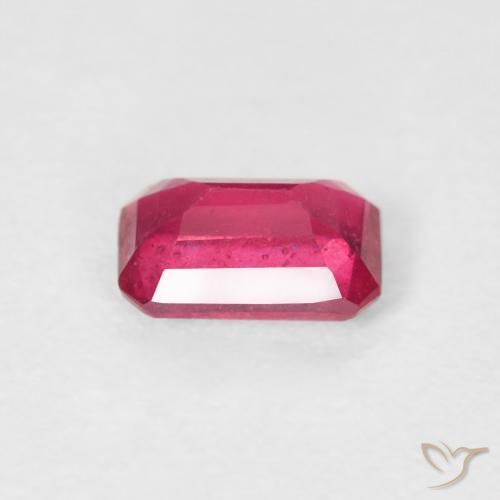 Rubí Rosado rojizo natural de 0.75 ct, Corte Octágono / Esmeralda, VS