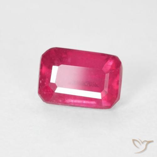 Rubí Rosado rojizo natural de 0.93 ct, Corte Octágono / Esmeralda, VS