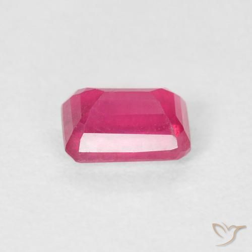 Rubí Rojo medio natural de 0.90 ct, Corte Octágono / Esmeralda, VS