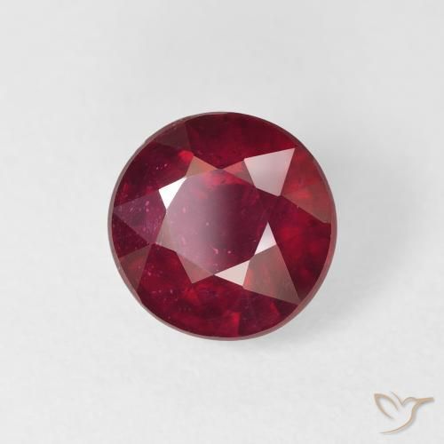 Rubí Rojo oscuro natural de 3.93 ct, Redondo, VS