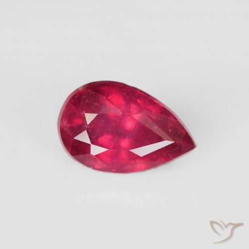 Rubí Carmesí intenso natural de 0.70 ct, En forma de pera, VS-SI