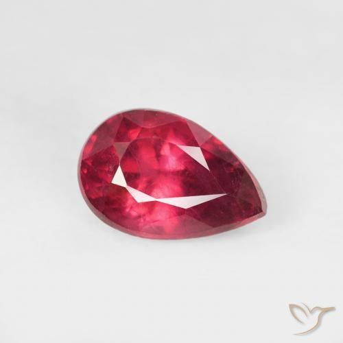 Rubí Carmesí intenso natural de 0.72 ct, En forma de pera, VS-SI