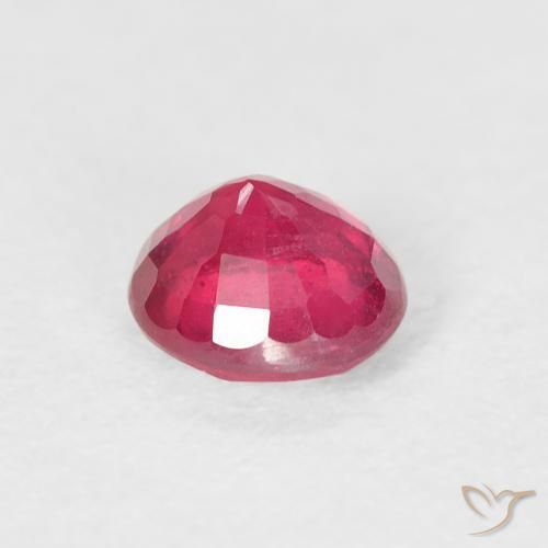 Rubí Rojo medio natural de 0.79 ct, Redondo, VS
