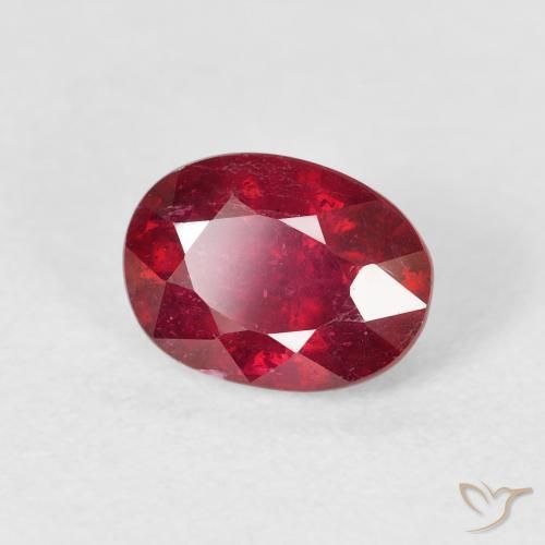 Rubí Rojo oscuro natural de 2.17 ct, Ovalada, VS-SI