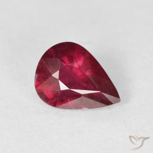 Rubí Rojo oscuro natural de 1.44 ct, En forma de pera, VS-SI